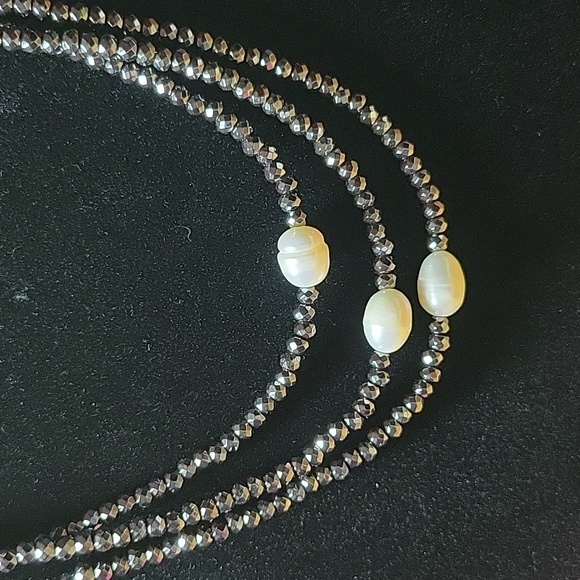 Hematite, Freshwater Pearl beads Necklace NWT - Picture 2 of 4